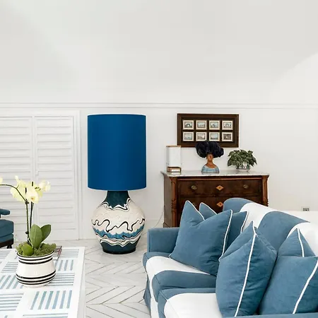 トレビーレ ホテル