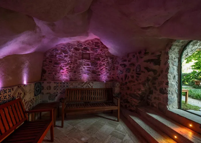 トレビーレ ホテル