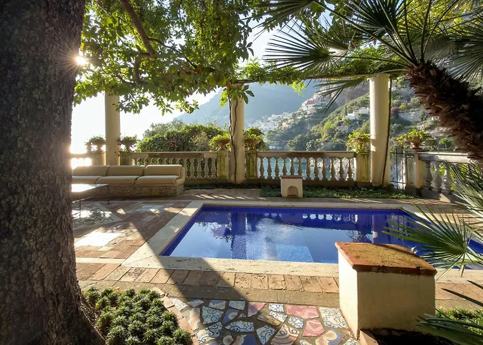 Treville Позитано