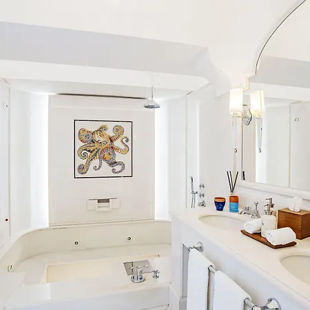 Treville מלון פוזיטנו